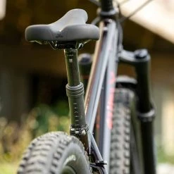 VTT SURLY KRAMPUS SUS 2021 8 VTT SURLY KRAMPUS SUS 2021 -Promos ÉQUIPEMENTS VELO Boutique 20200915 sur krampus vanityphotos 507744 049