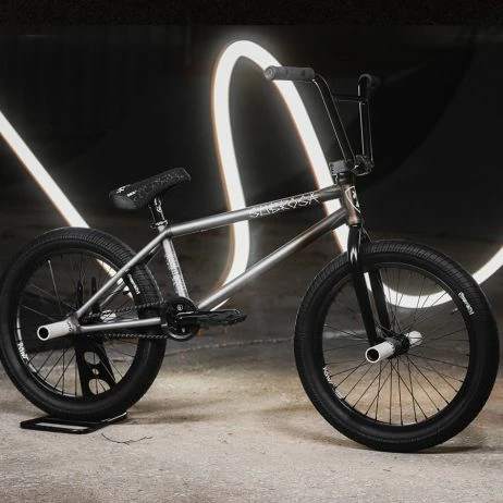 BMX SUBROSA LETUM 20.75" MATTE TRANS BLACK FADE 2022 1 BMX SUBROSA LETUM 20.75" MATTE TRANS BLACK FADE 2022