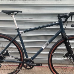 VELO SOBRE VERSATILE APEX 1 -Promos ÉQUIPEMENTS VELO Boutique capture d ecran 2023 02 24 a 17 42 39