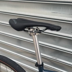 VELO SOBRE VERSATILE APEX 1 -Promos ÉQUIPEMENTS VELO Boutique capture d ecran 2023 02 24 a 17 43 02