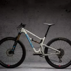 STICKERS DE PROTECTION DYEDBRO GEOMETRIC -Promos ÉQUIPEMENTS VELO Boutique geometric 2 1024x1024 2x